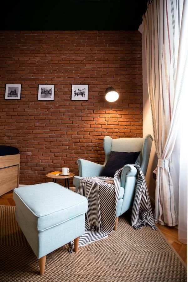 Old Town Courtyard Apartment With Private Parking Kluž Exteriér fotografie
